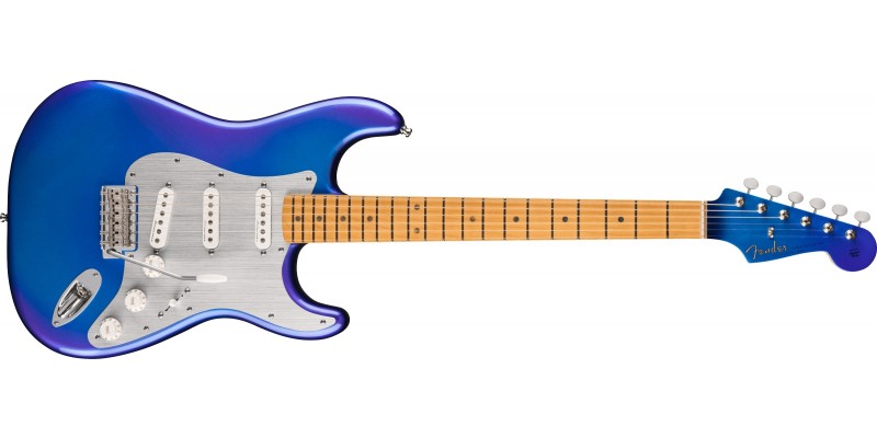 Fender Limited Edition HER Stratocaster Maple Fingerboard Blue Marlin Front