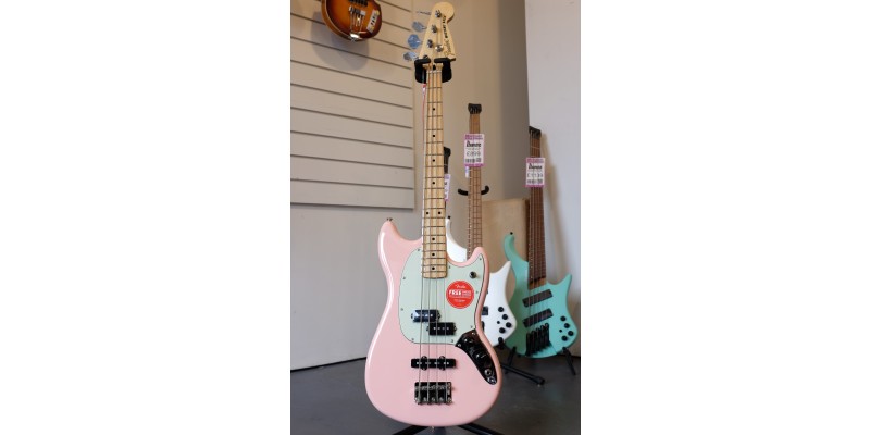 Fender mustang bass shell pink sale