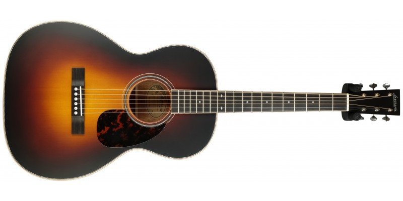 Larrivee 000-40 Full Sunburst Front